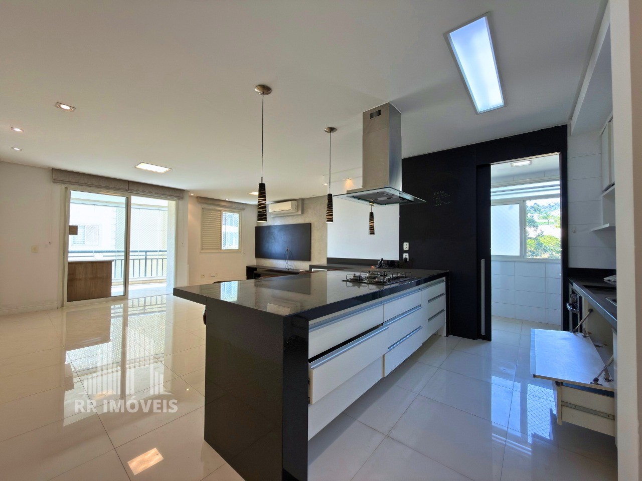 Apartamento, 2 quartos, 100 m² - Foto 1
