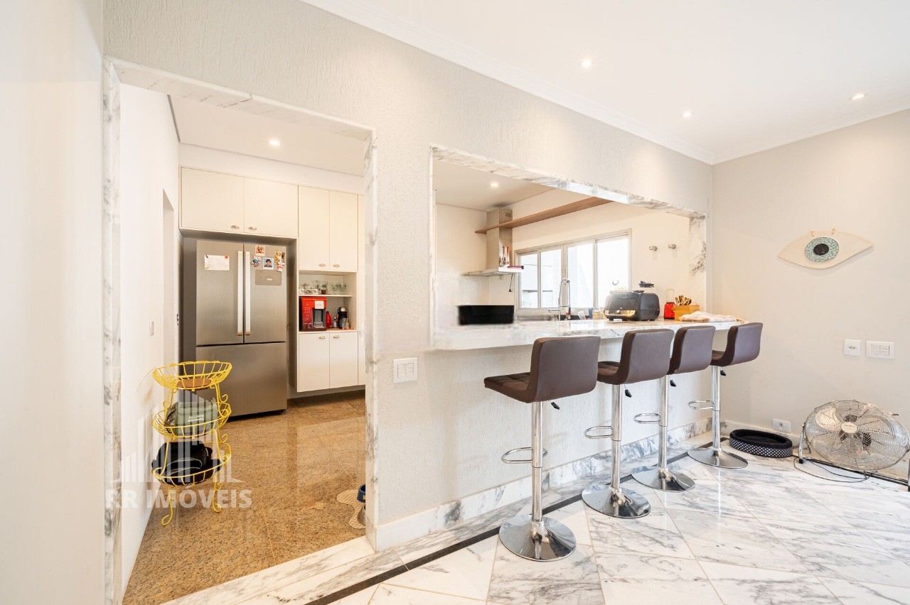 Casa, 4 quartos, 240 m² - Foto 5