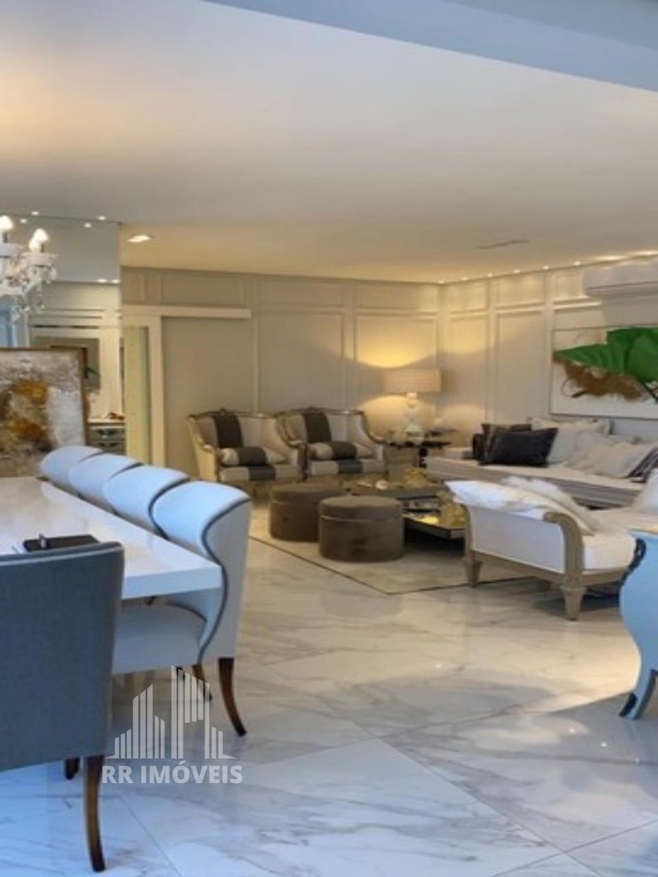 Apartamento, 3 quartos, 196 m² - Foto 2