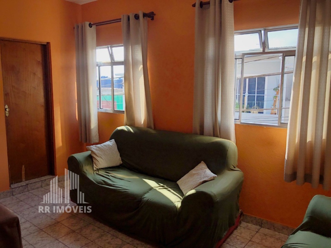 Casa, 3 quartos, 200 m² - Foto 1