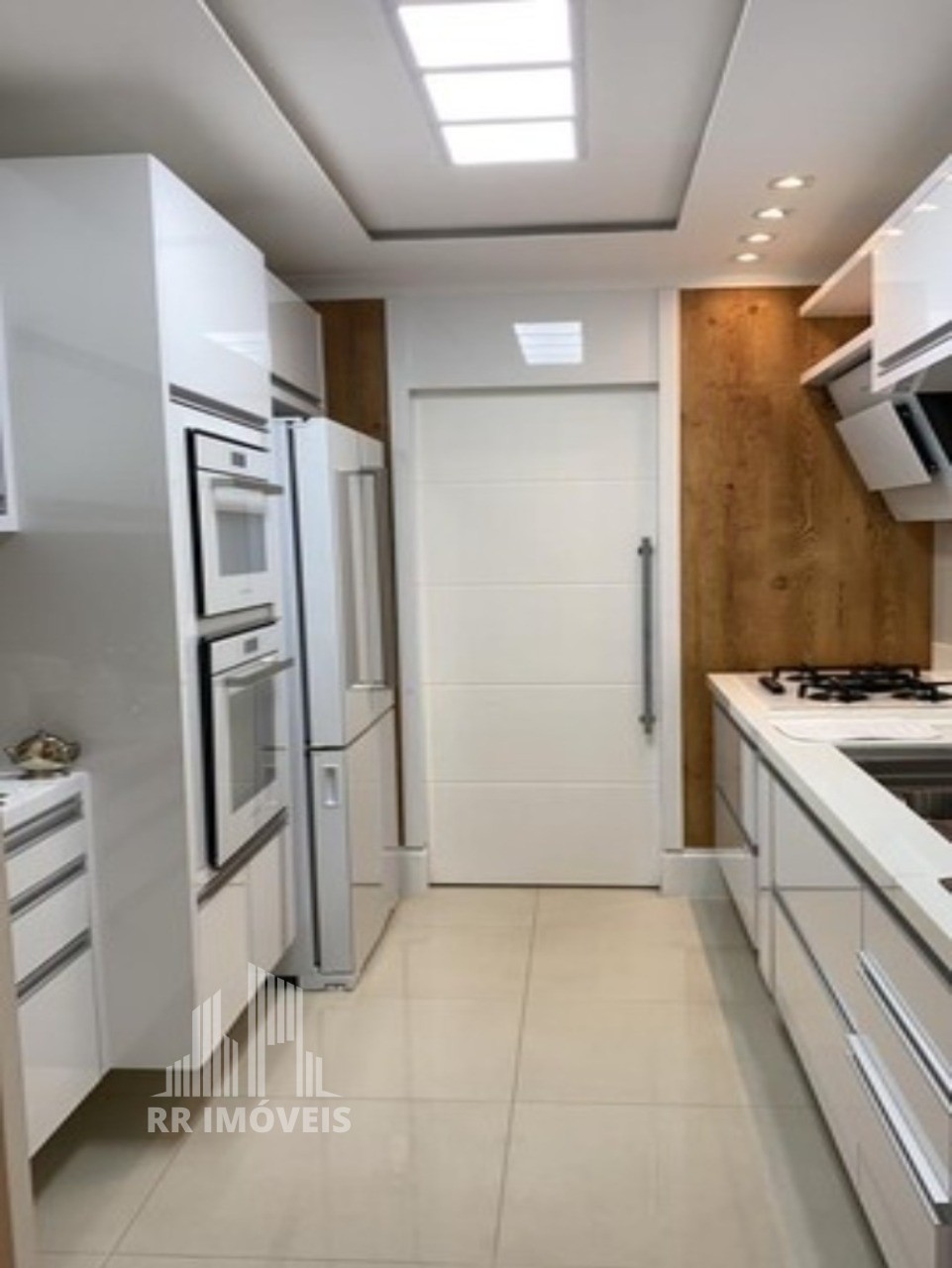 Apartamento, 3 quartos, 196 m² - Foto 11