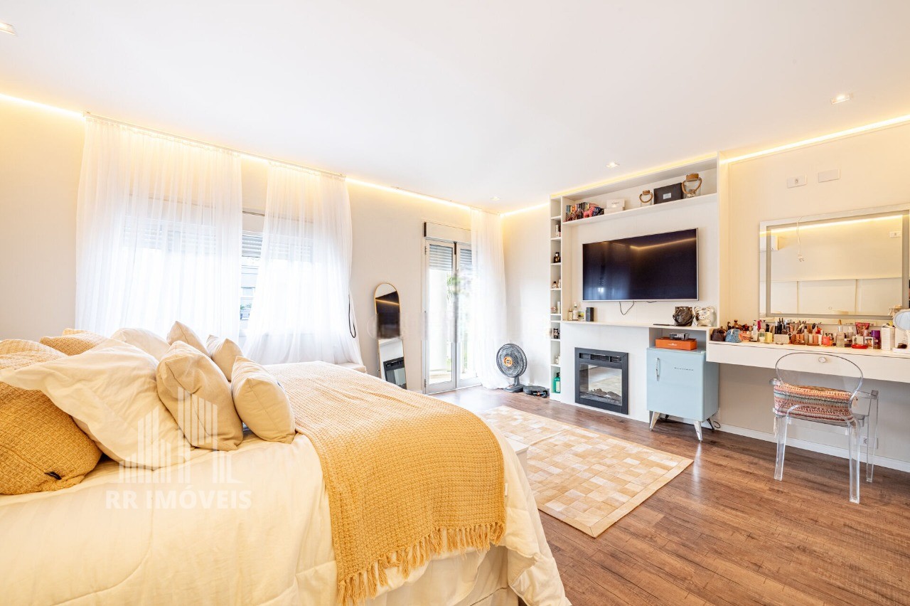 Casa, 4 quartos, 240 m² - Foto 18