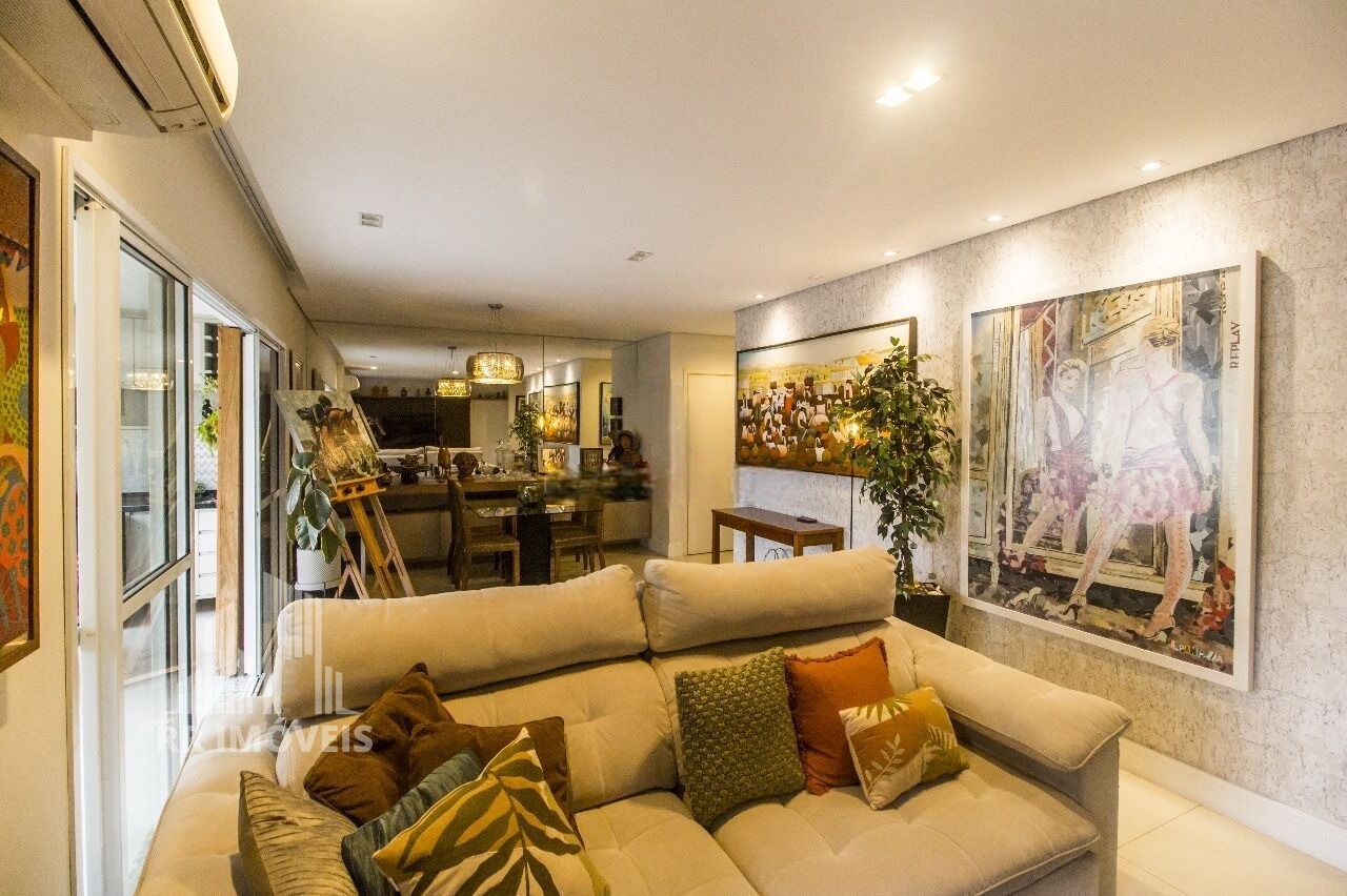 Apartamento, 3 quartos, 132 m² - Foto 1