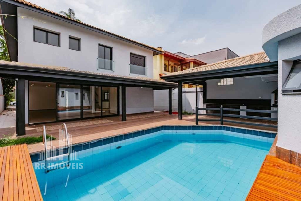Casa, 4 quartos, 318 m² - Foto 1