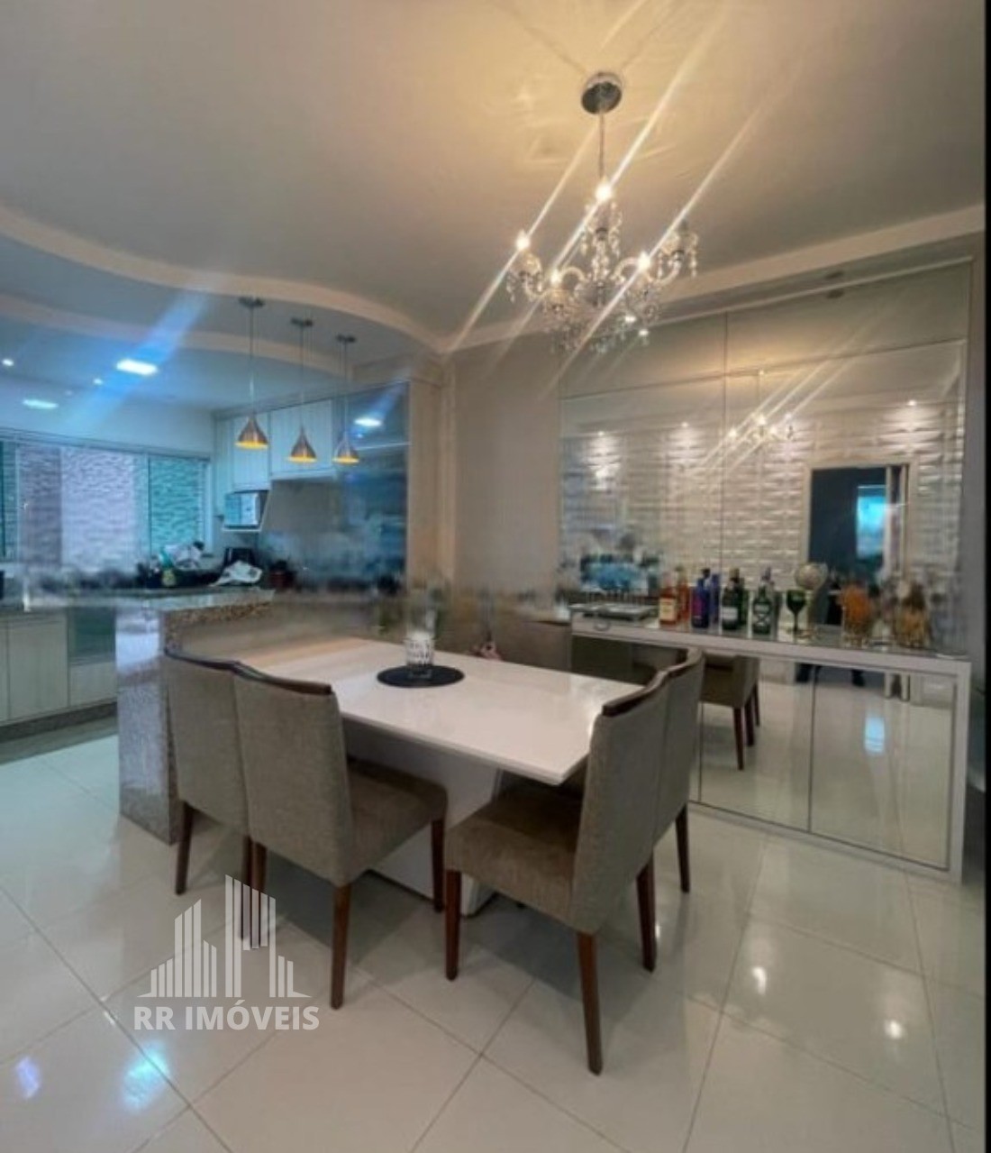 Casa, 2 quartos, 175 m² - Foto 1