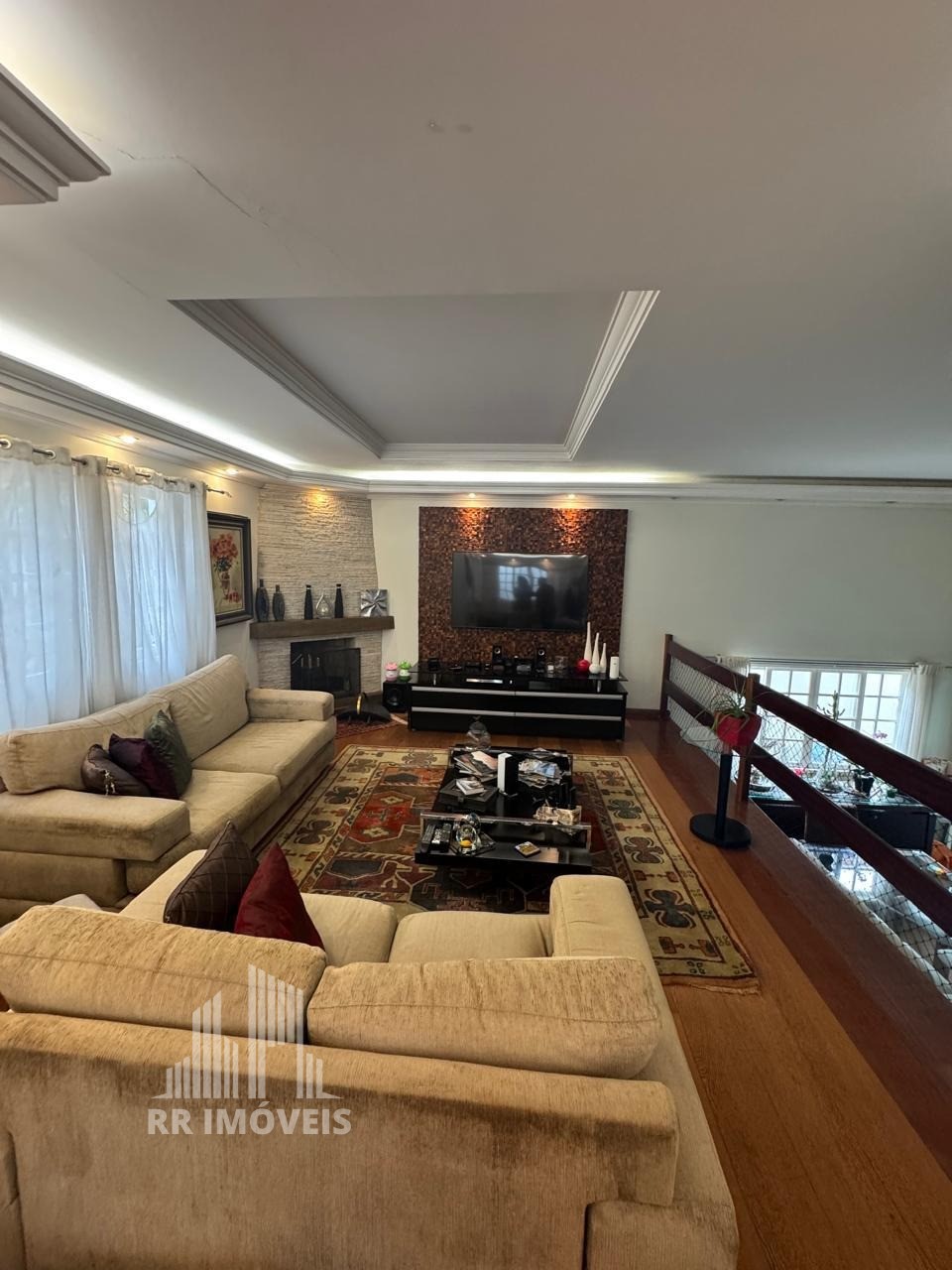 Casa, 4 quartos, 360 m² - Foto 1