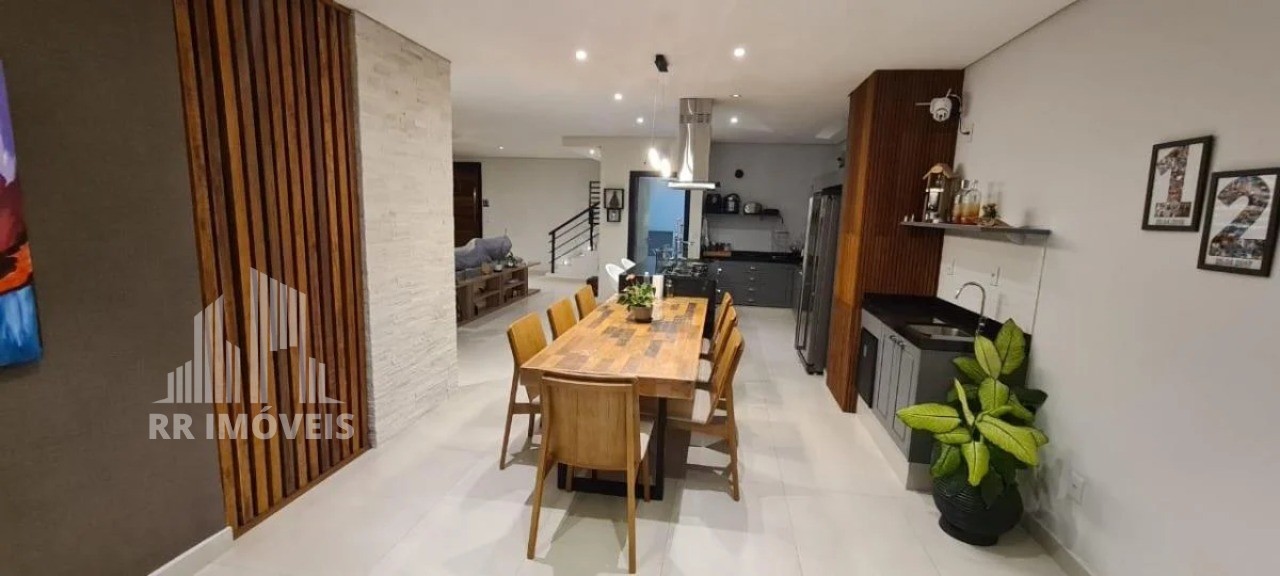 Casa, 4 quartos, 225 m² - Foto 4