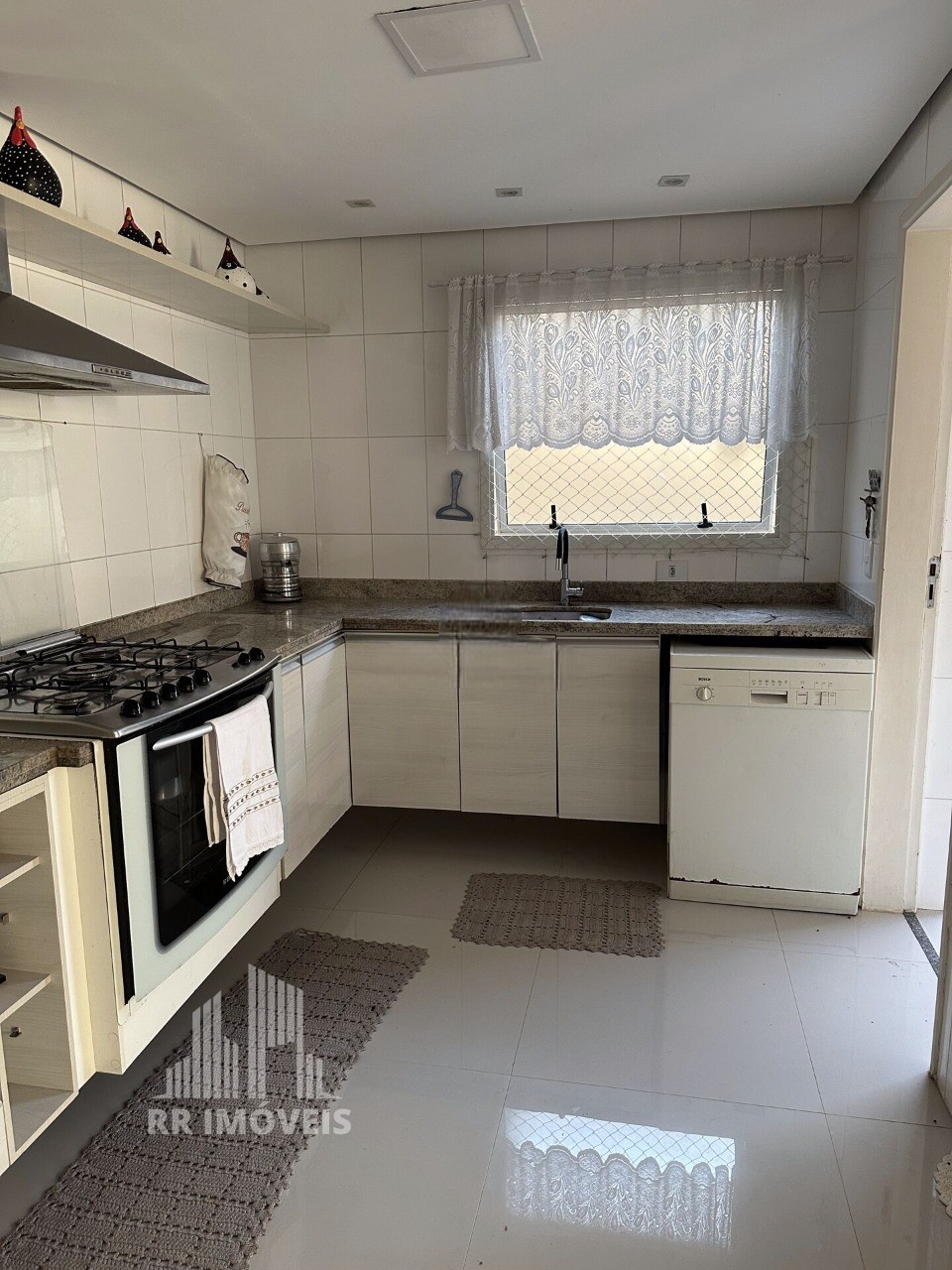 Casa, 3 quartos, 200 m² - Foto 13