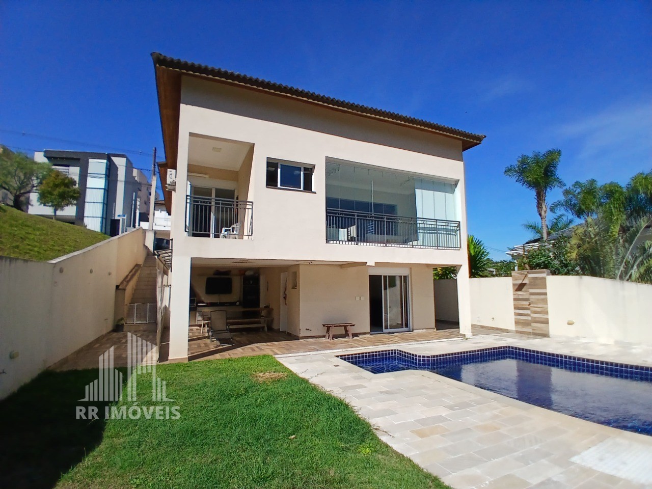 Casa, 3 quartos, 280 m² - Foto 1