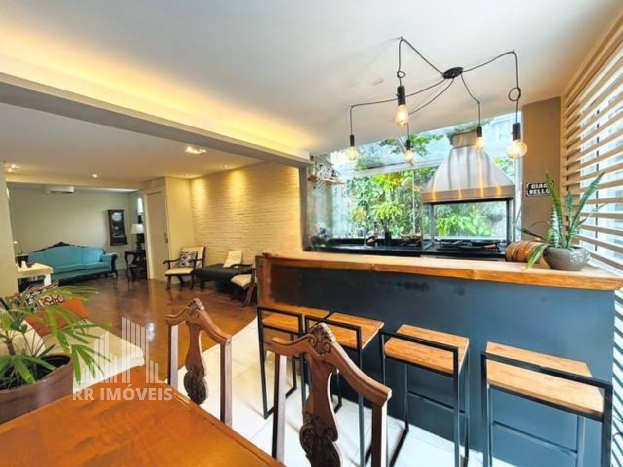 Casa, 3 quartos, 200 m² - Foto 2