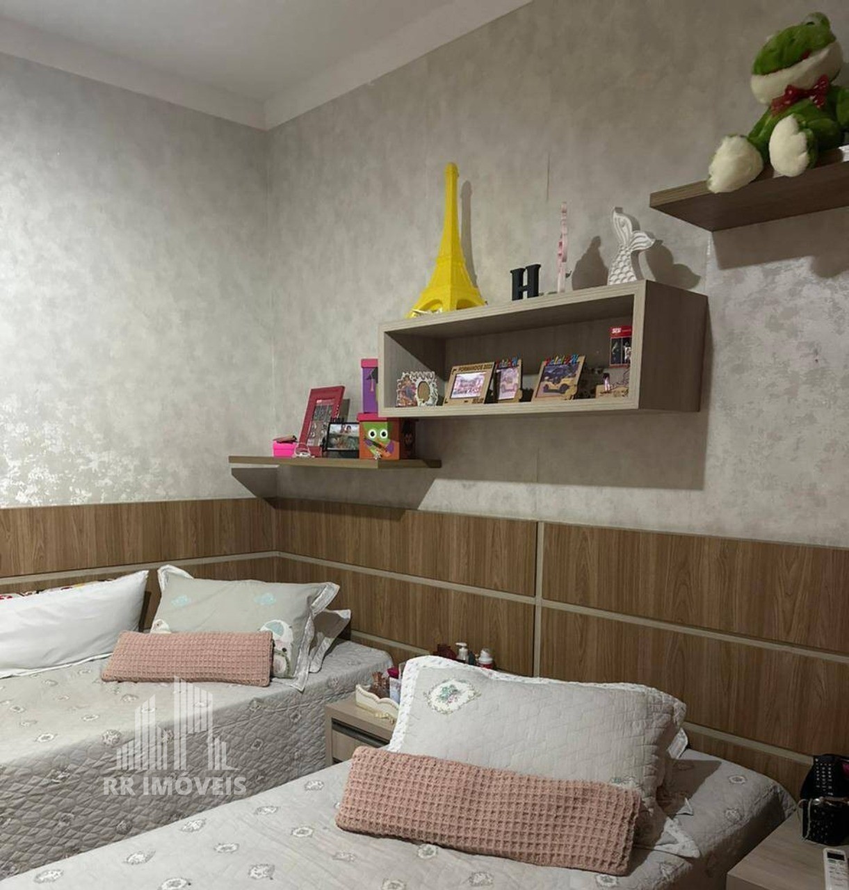 Casa, 3 quartos, 240 m² - Foto 14