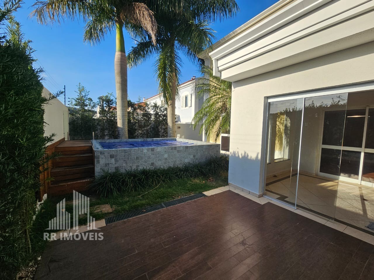 Casa, 4 quartos, 318 m² - Foto 3