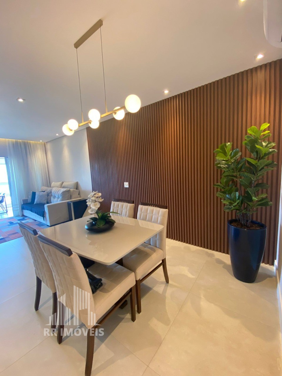 Apartamento, 3 quartos, 105 m² - Foto 2