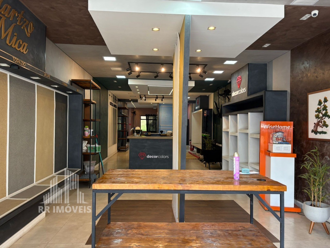 Sala-Conjunto, 220 m² - Foto 1