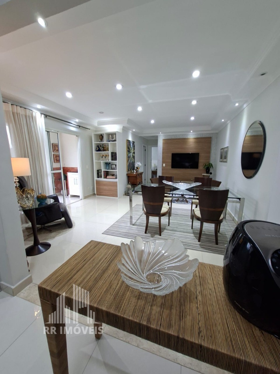 Apartamento, 2 quartos, 80 m² - Foto 1