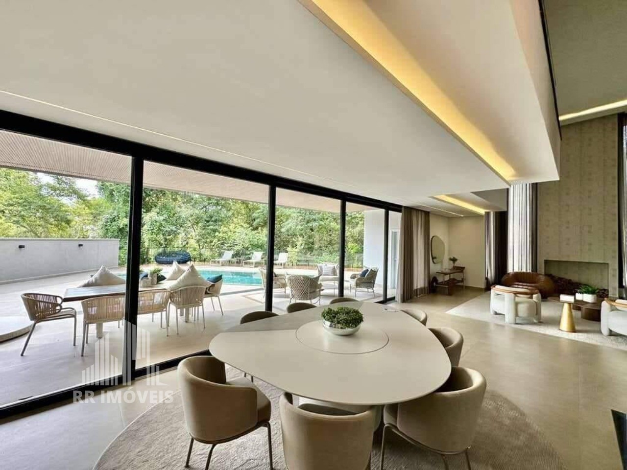 Casa, 4 quartos, 724 m² - Foto 4