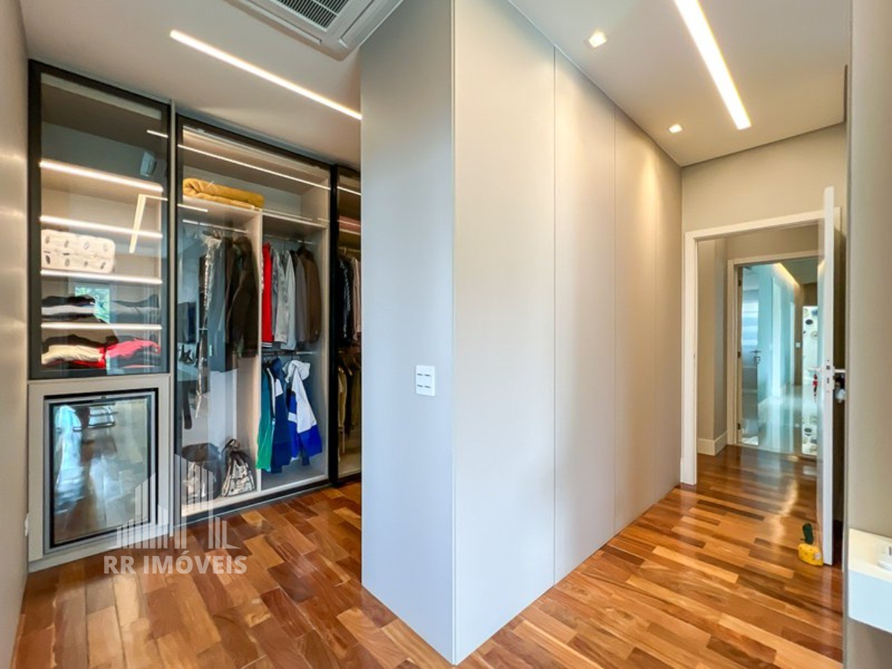 Apartamento, 3 quartos, 248 m² - Foto 36