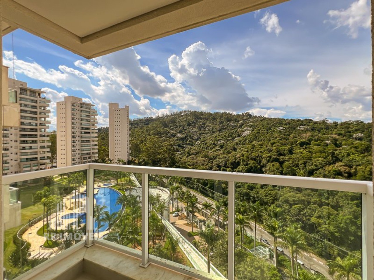 Apartamento, 3 quartos, 248 m² - Foto 2