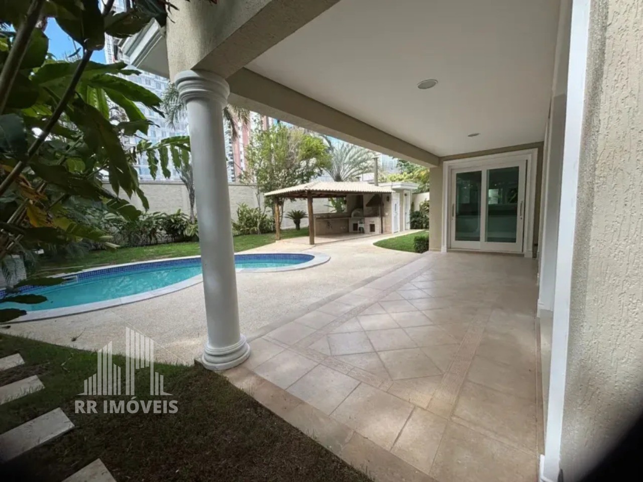 Casa, 4 quartos, 450 m² - Foto 2