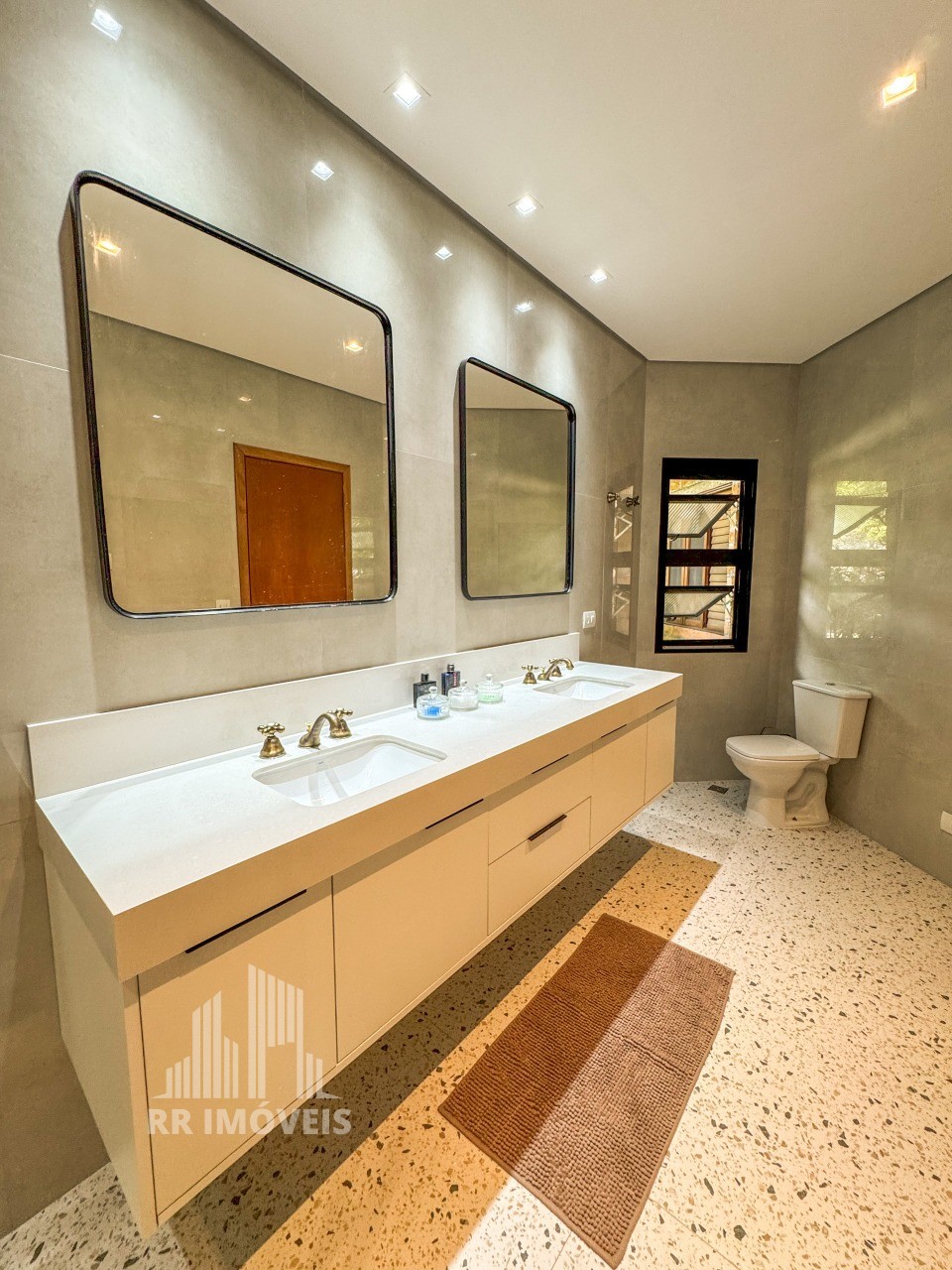 Casa, 3 quartos, 342 m² - Foto 24