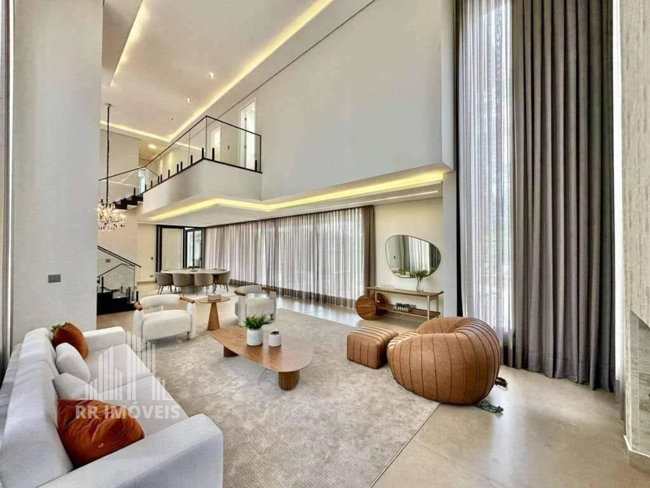 Casa, 4 quartos, 724 m² - Foto 1