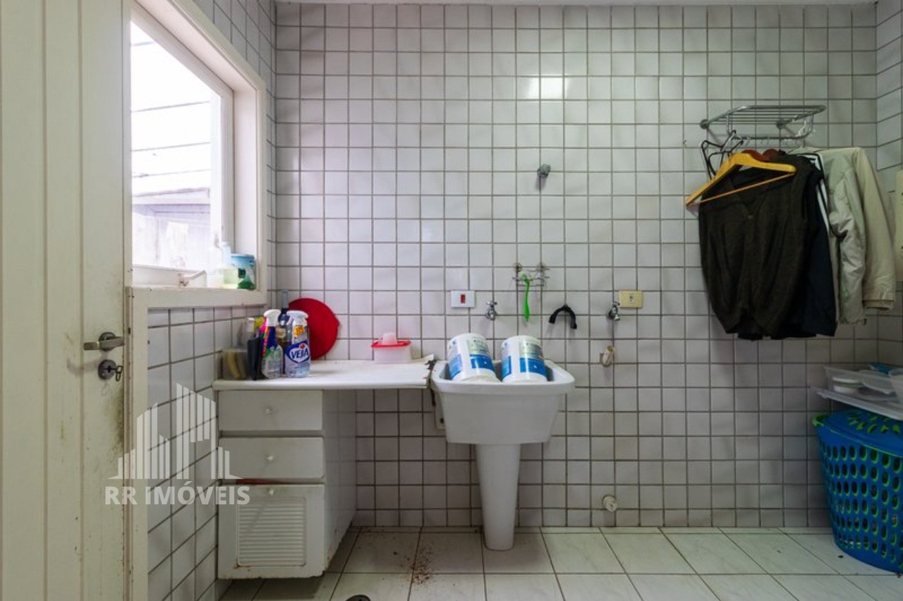 Casa, 4 quartos, 270 m² - Foto 27