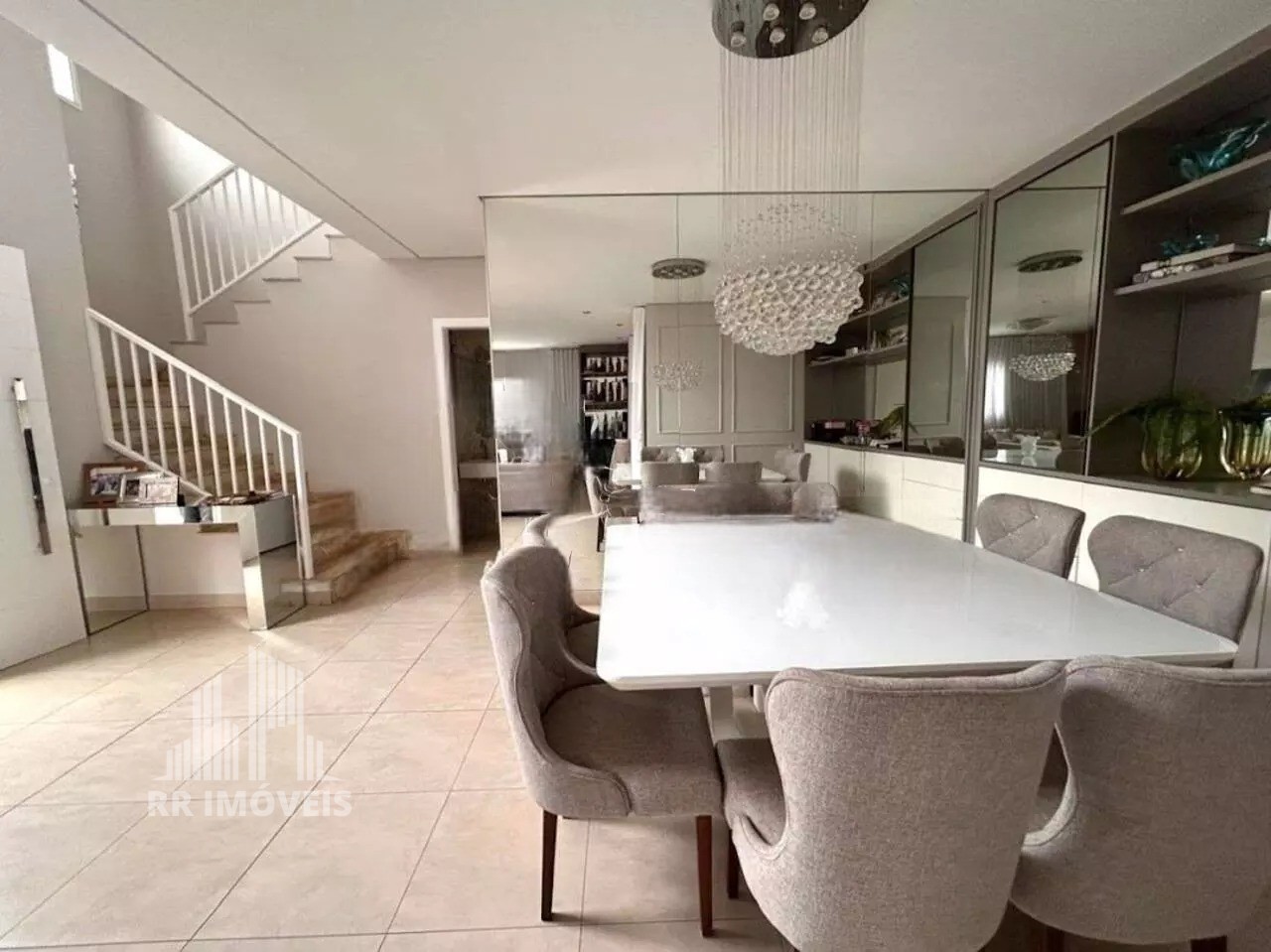 Casa, 4 quartos, 320 m² - Foto 2