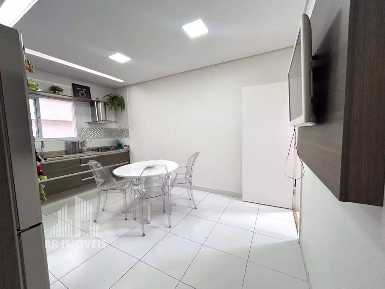 Casa, 4 quartos, 320 m² - Foto 4