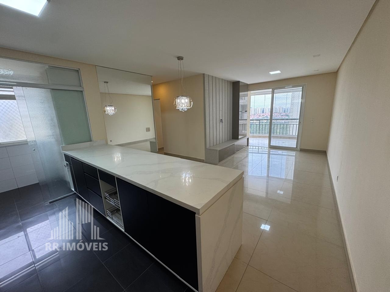 Apartamento, 3 quartos, 100 m² - Foto 1