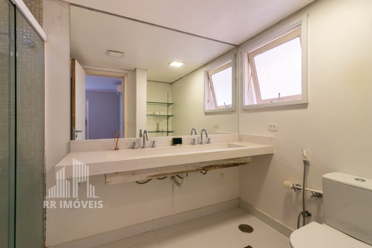 Casa, 4 quartos, 270 m² - Foto 18