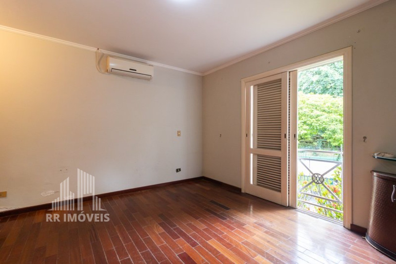 Casa, 4 quartos, 270 m² - Foto 16