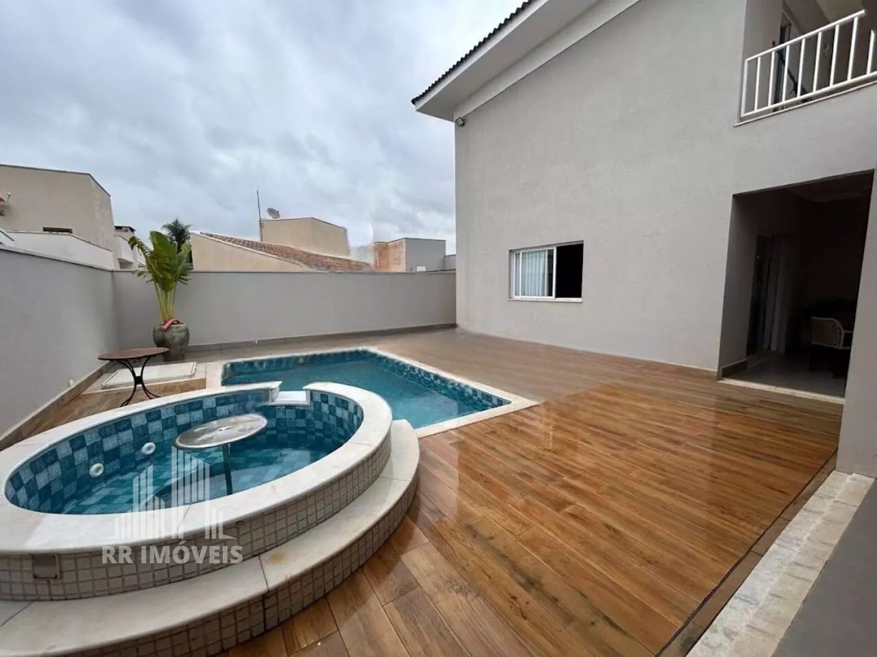 Casa, 4 quartos, 320 m² - Foto 10