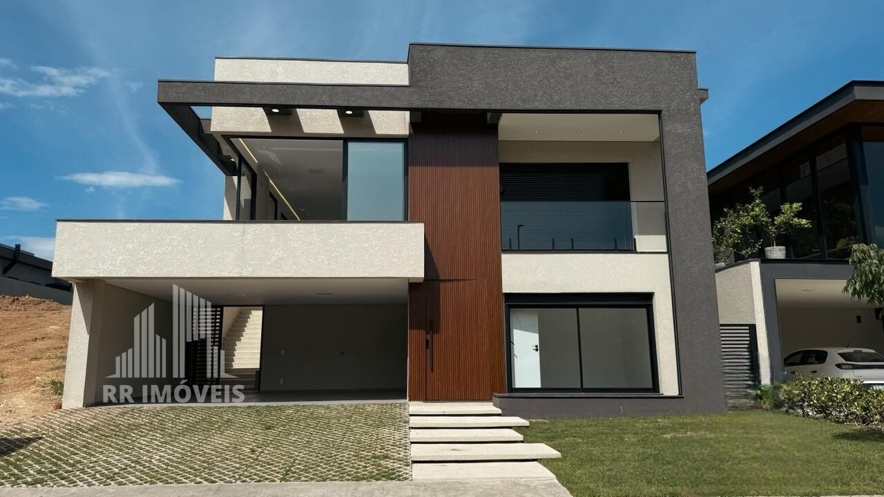 Casa, 4 quartos, 311 m² - Foto 1