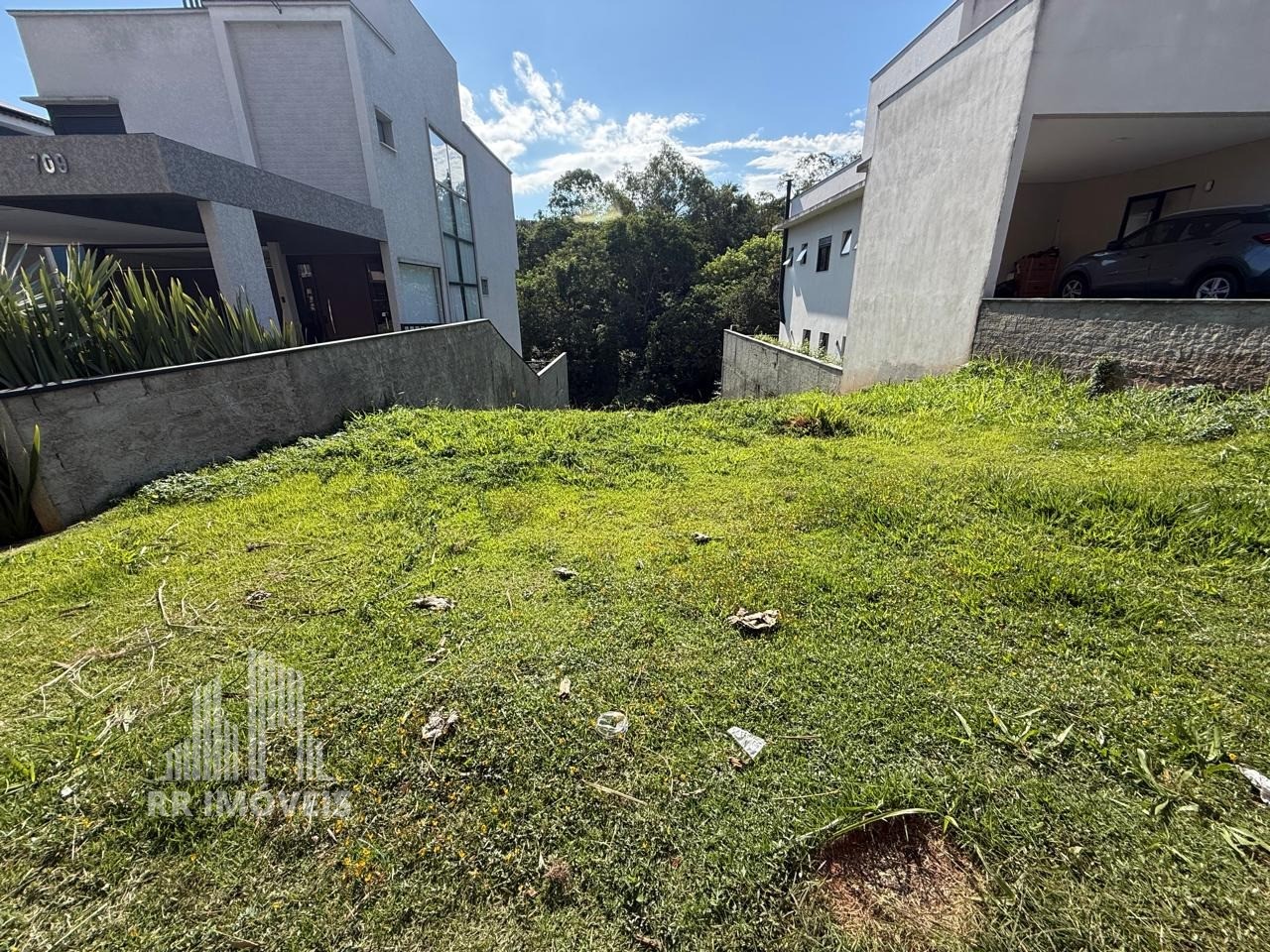 Terreno, 301 m² - Foto 1