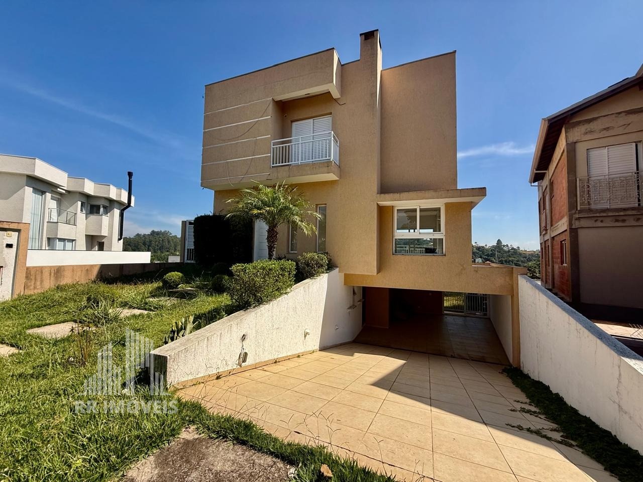 Casa, 4 quartos, 340 m² - Foto 2
