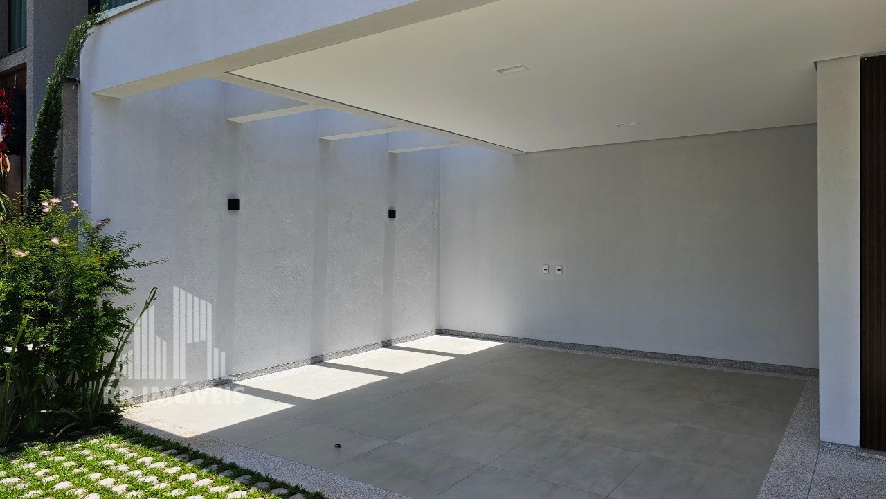Casa, 5 quartos, 300 m² - Foto 3