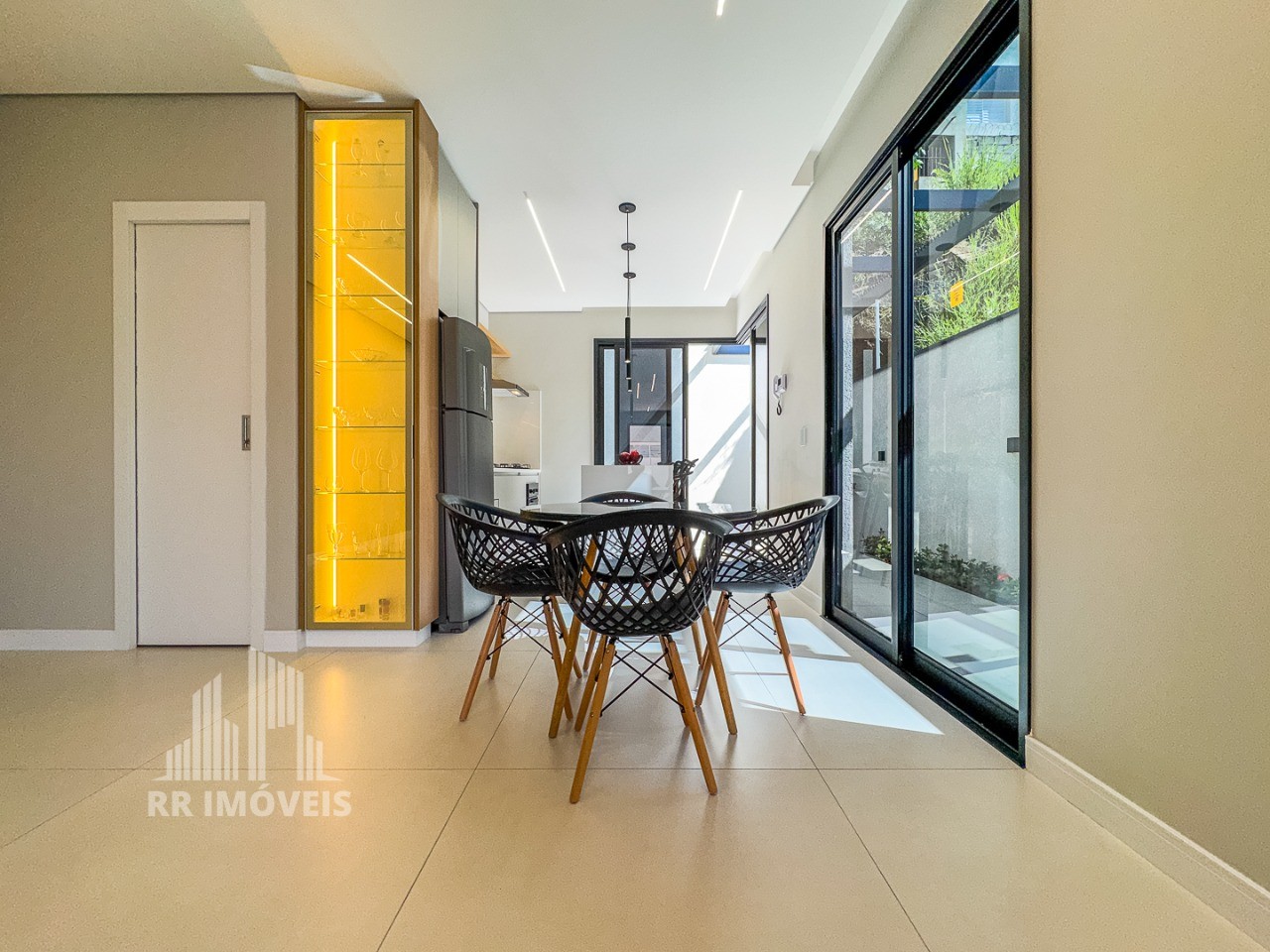 Casa, 3 quartos, 138 m² - Foto 1
