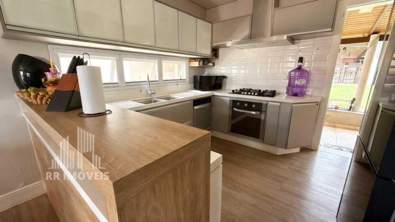 Casa, 3 quartos, 194 m² - Foto 6