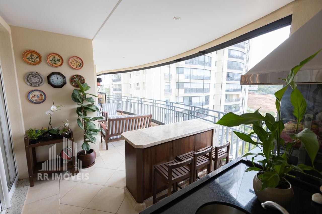Apartamento, 3 quartos, 201 m² - Foto 2
