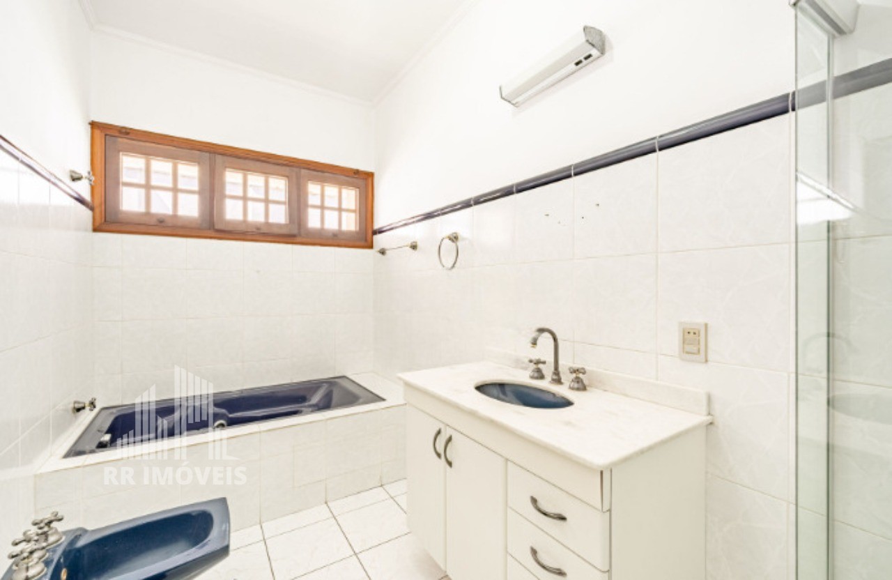 Casa, 3 quartos, 239 m² - Foto 14