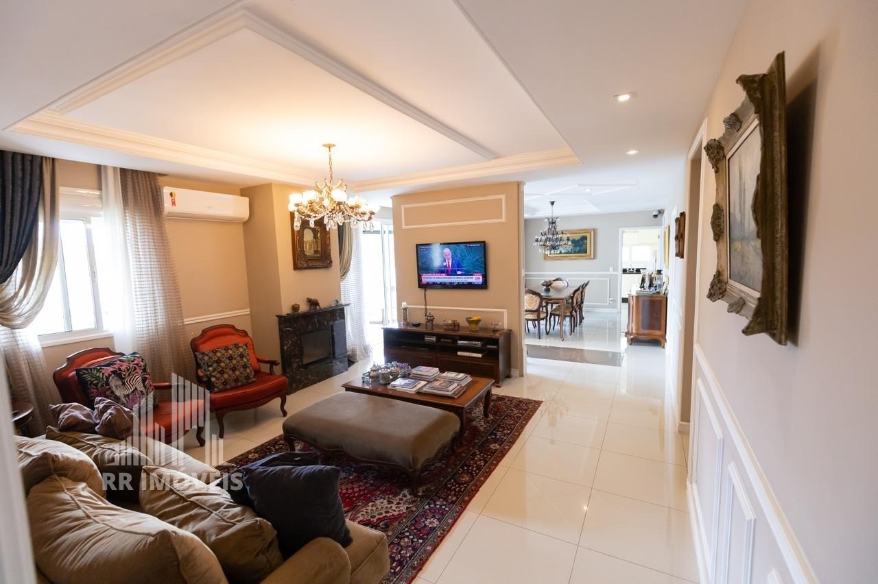 Apartamento, 3 quartos, 201 m² - Foto 1