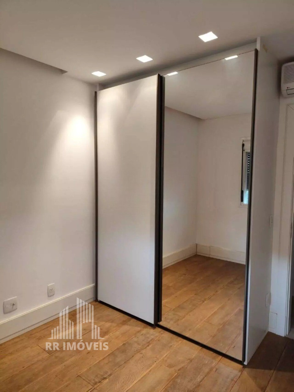 Apartamento, 3 quartos, 139 m² - Foto 11