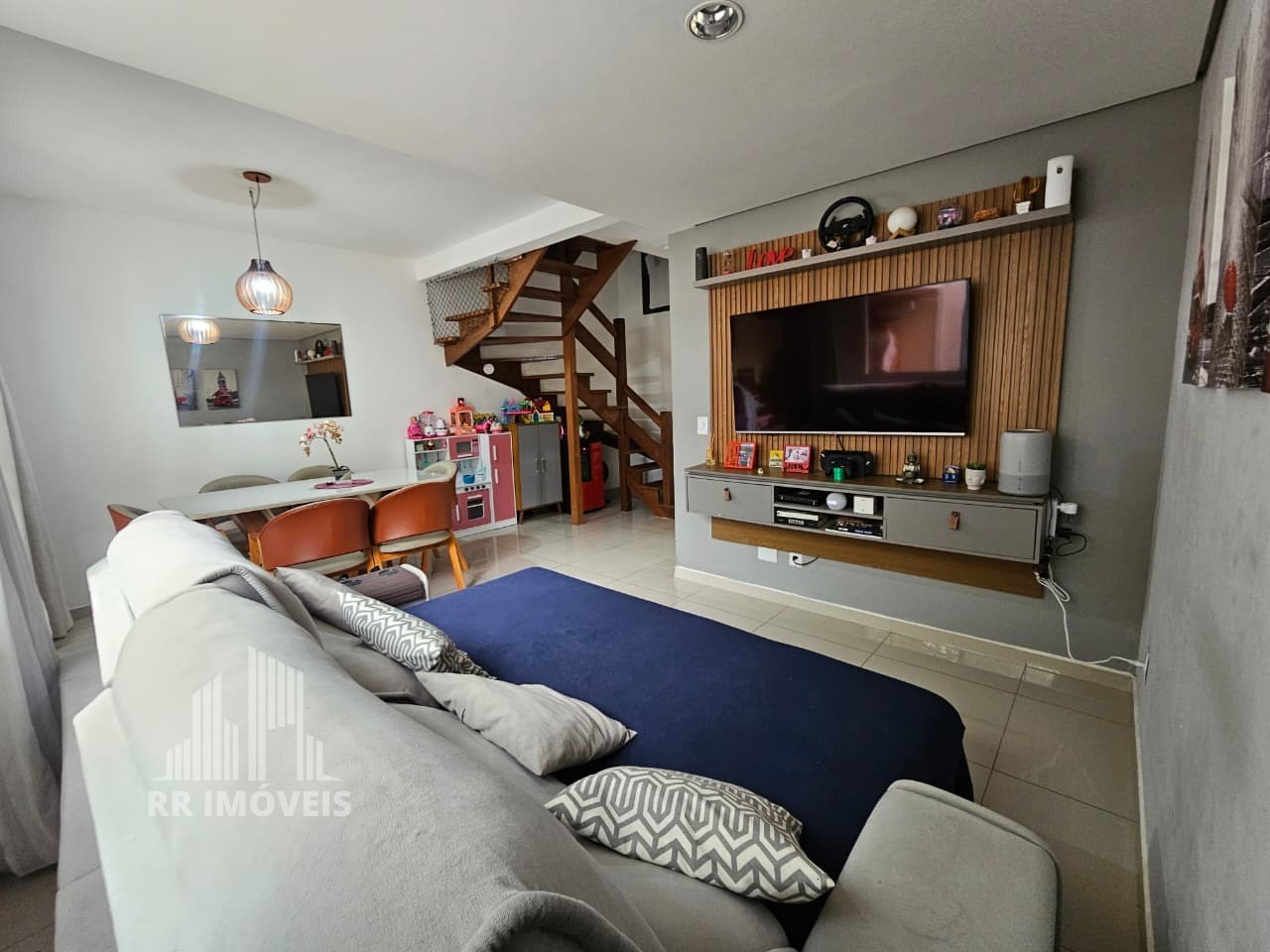 Casa, 3 quartos, 83 m² - Foto 1