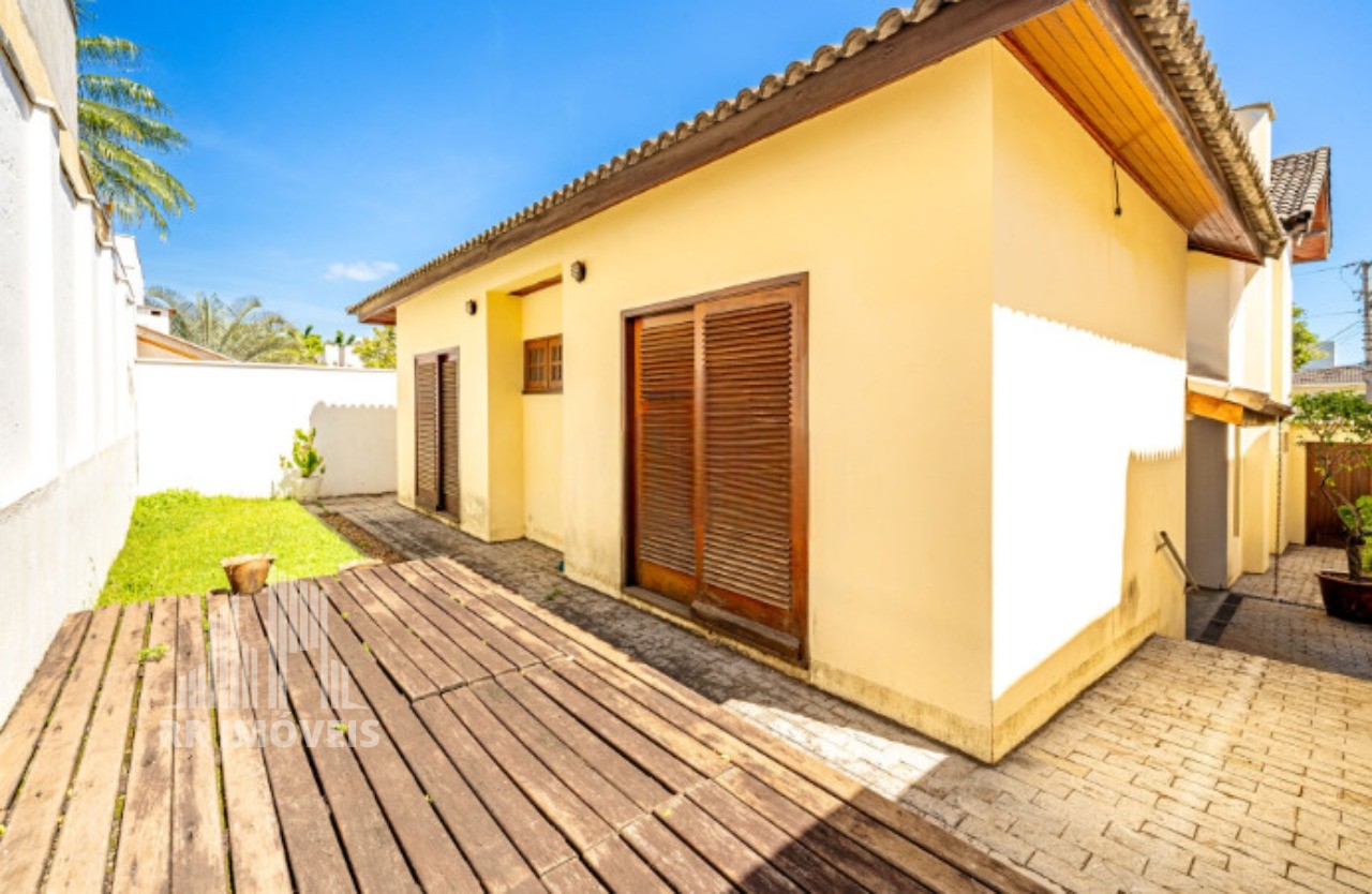 Casa, 3 quartos, 239 m² - Foto 6