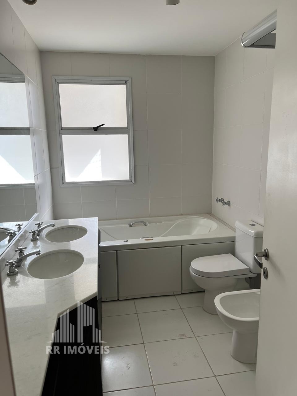 Apartamento, 4 quartos, 235 m² - Foto 18