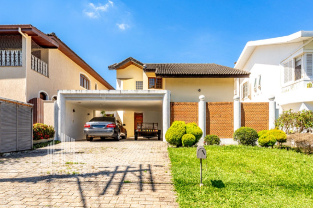 Casa, 3 quartos, 239 m² - Foto 1