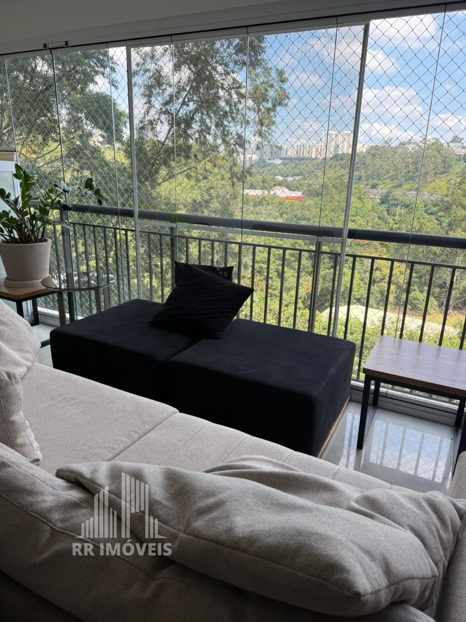 Apartamento, 3 quartos, 144 m² - Foto 2