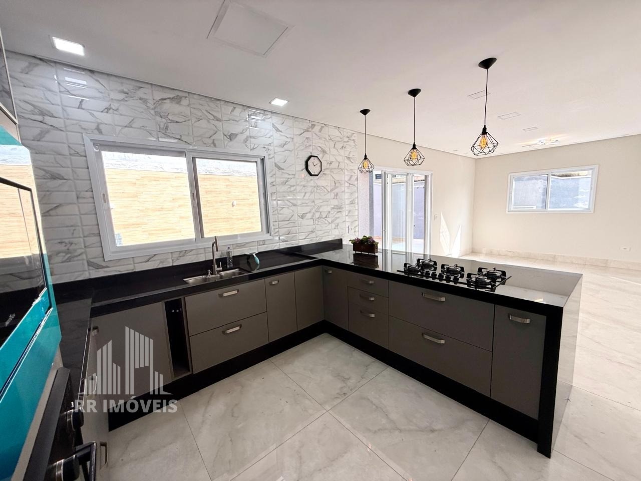 Casa, 3 quartos, 287 m² - Foto 3