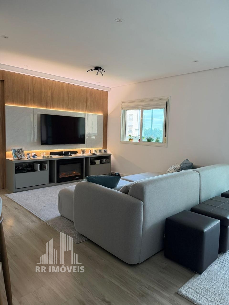 Apartamento, 3 quartos, 133 m² - Foto 2