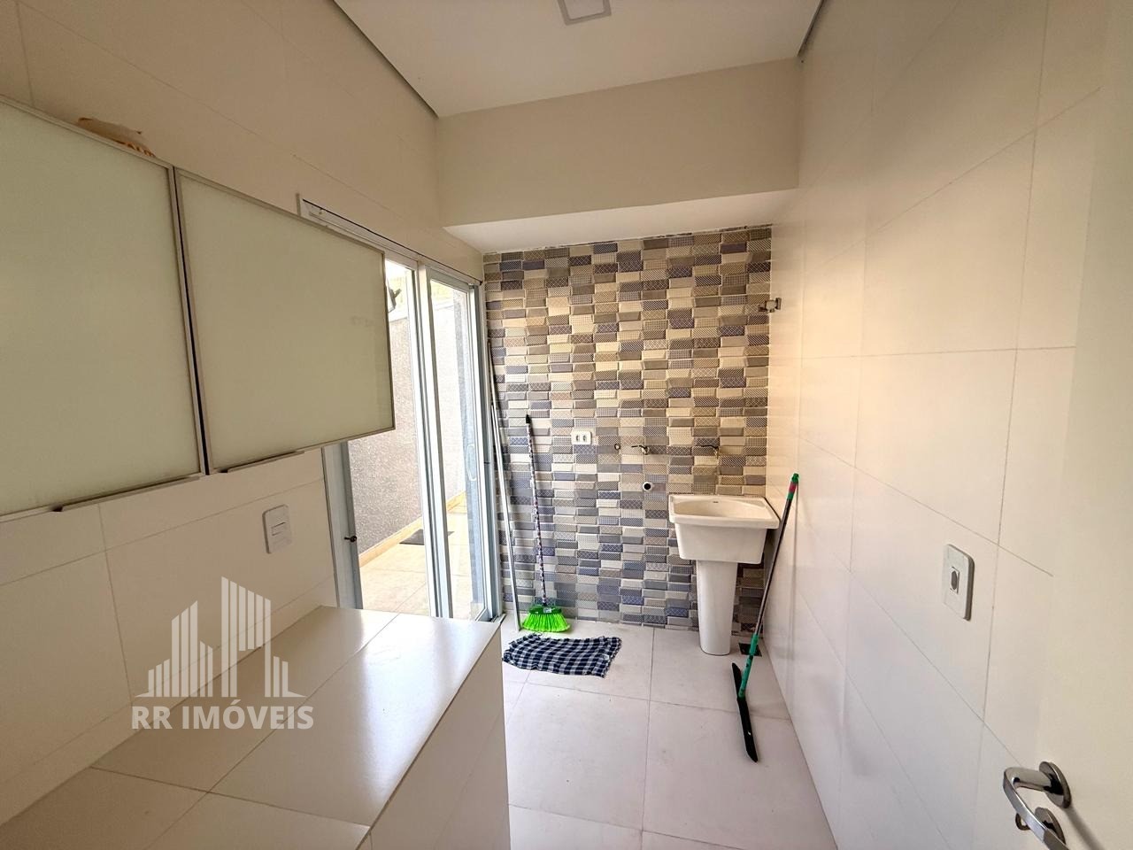 Casa, 3 quartos, 287 m² - Foto 24